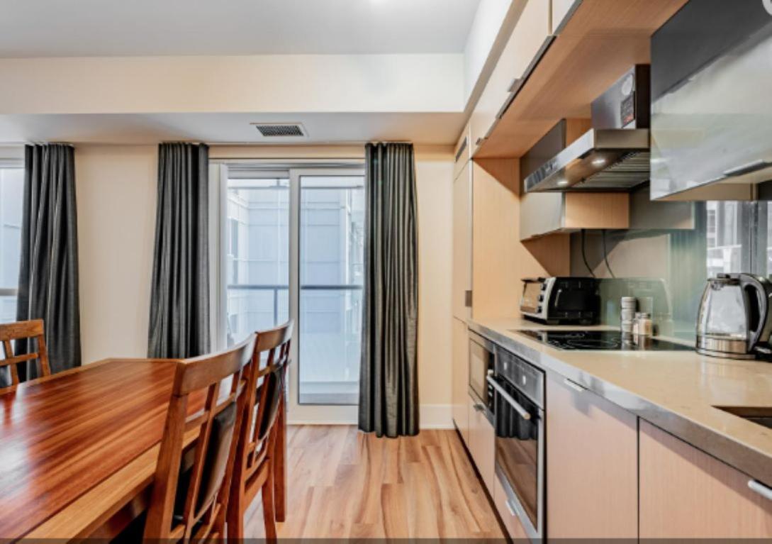 Executive 2 Beds Near Cn Tower, Rogers Centre, Scotia Area, Business District, Entertainment District, Lakeshore Toronto Zewnętrze zdjęcie