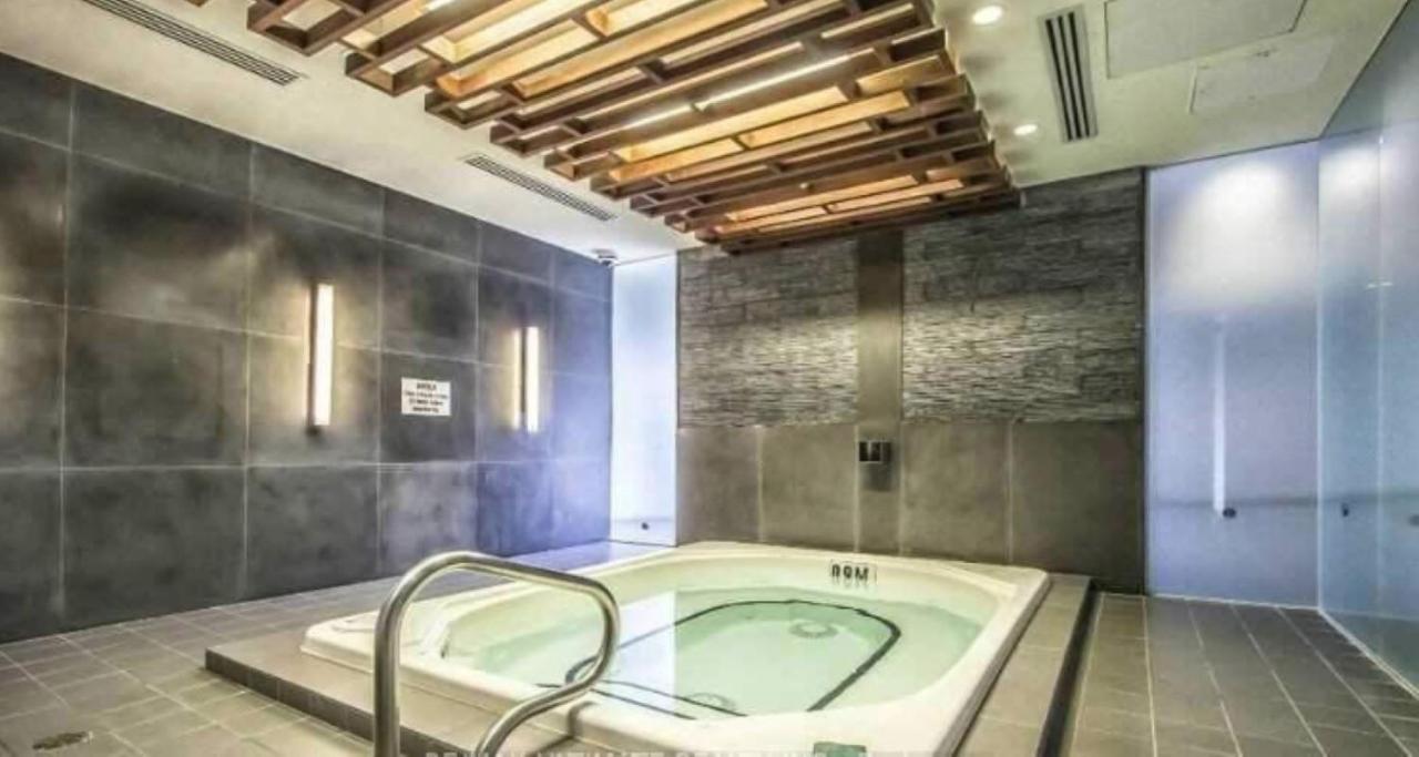 Executive 2 Beds Near Cn Tower, Rogers Centre, Scotia Area, Business District, Entertainment District, Lakeshore Toronto Zewnętrze zdjęcie