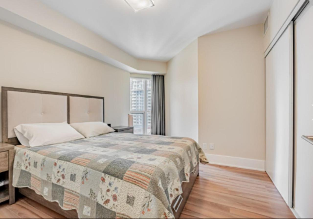 Executive 2 Beds Near Cn Tower, Rogers Centre, Scotia Area, Business District, Entertainment District, Lakeshore Toronto Zewnętrze zdjęcie